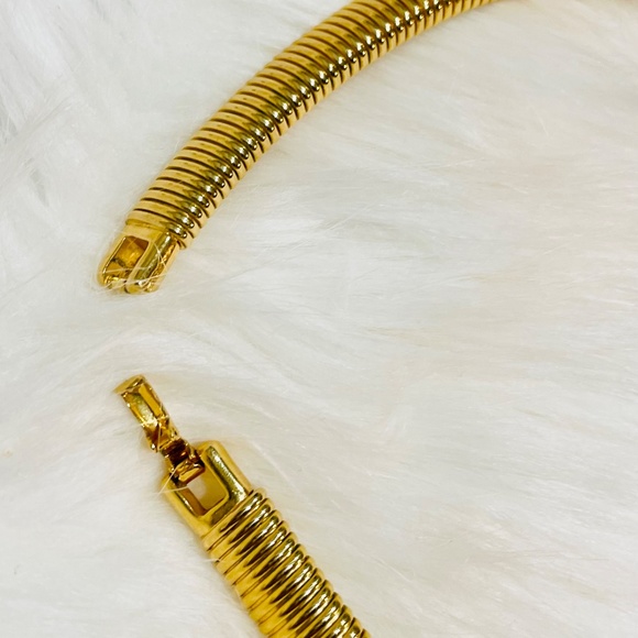 NAPIER Egyptian Gold Plated Enamel Necklace Choker - Picture 4 of 4